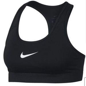 Nike classic sports bra. Black. Size Medium